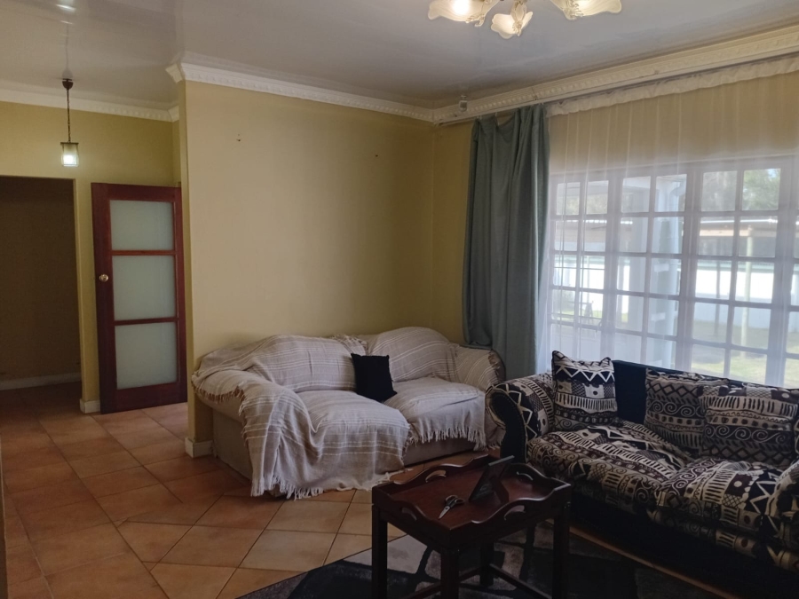 3 Bedroom Property for Sale in Sunnyridge Eastern Cape